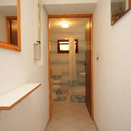 Appartement By The Sea Nerezine, Losinj - 3479